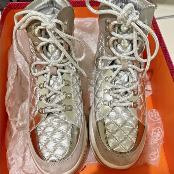 Brand new Tory Burch sz 10 Gemini Link Platform Silver Quilted Nylon Hiking Boot - Picture 1 of 7